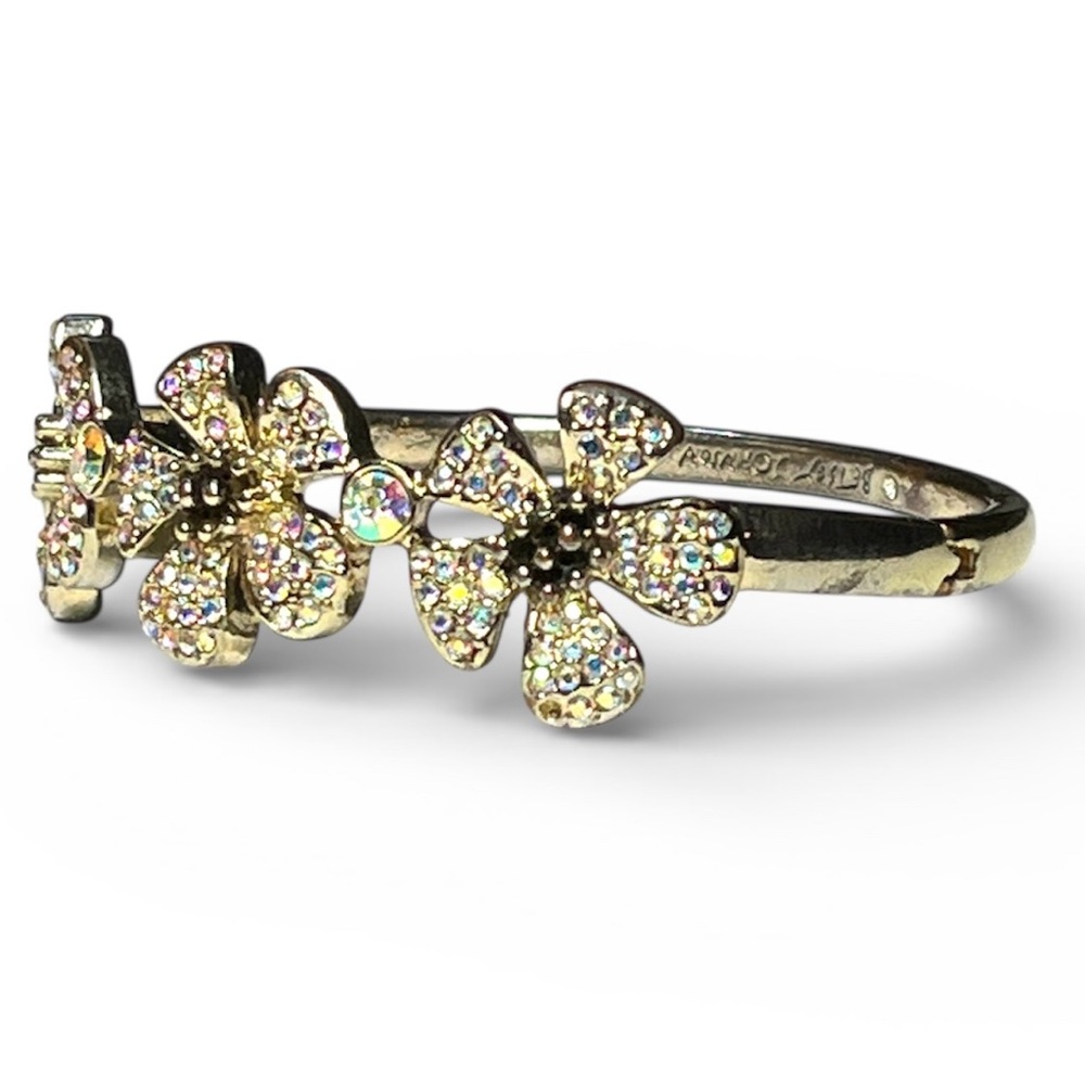 Betsey Johnson Signed Goldtone Hinged Bangle Bracelet 3D Flowers AB Pave Crystal